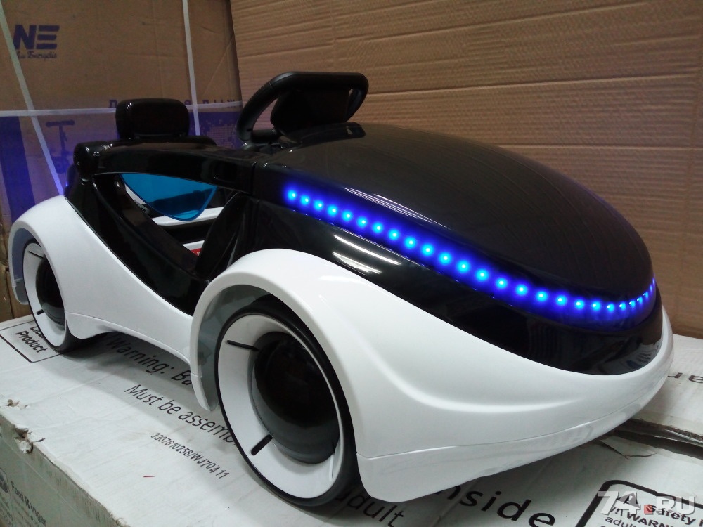 Детский электромобиль ICAR 12v White hl208